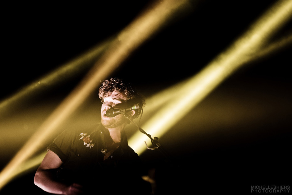 RoyalBlood_hobsd_036