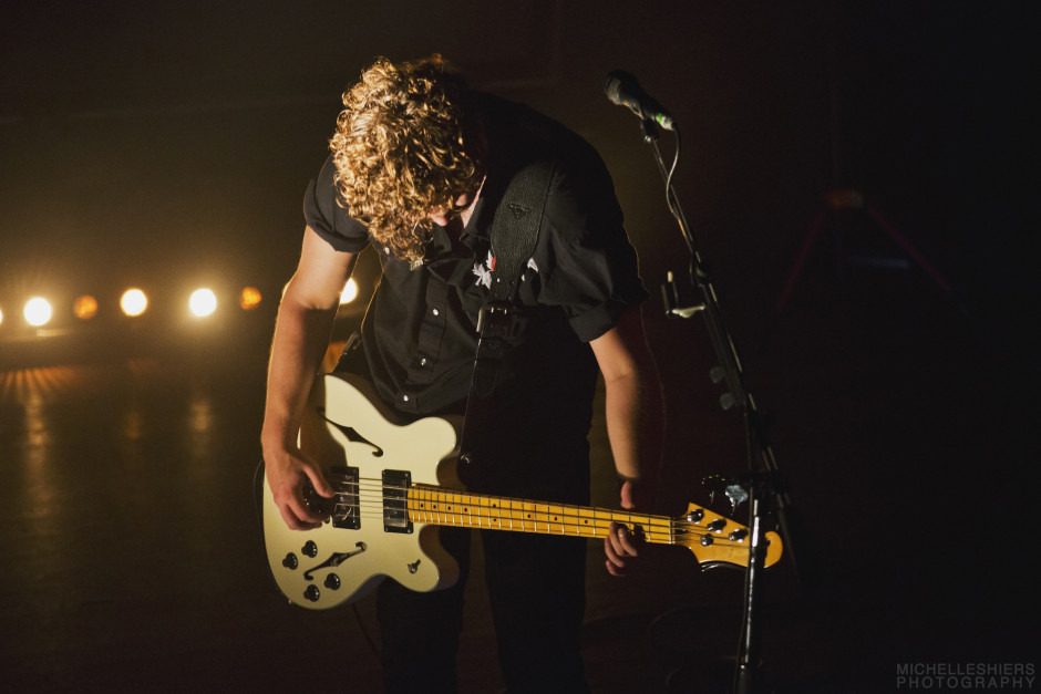 RoyalBlood_hobsd_049